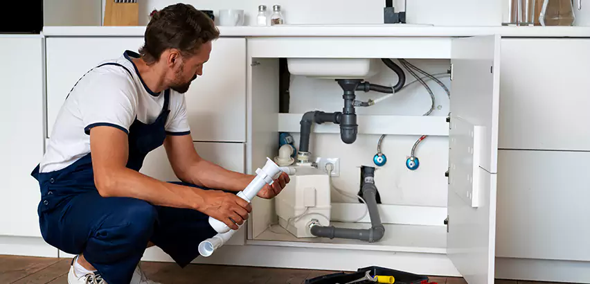 Plumbers for Frozen Pipes in Syracuse